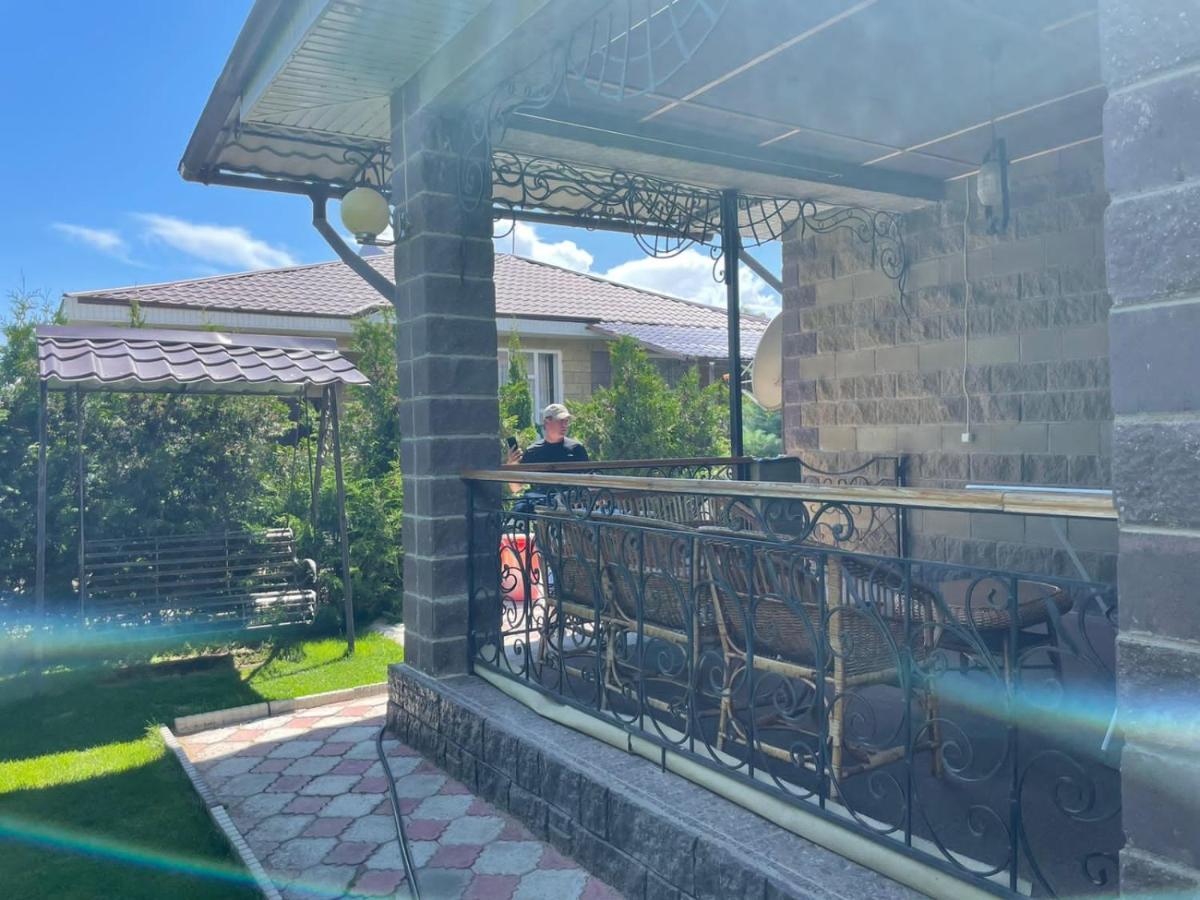 Коттедж Роял Бич Иссык Куль Chok-Tal Exterior foto